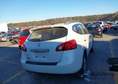 2015 Nissan Rogue Select S z USA, uszkodzony, nr VIN JN8AS5MT9FW156712